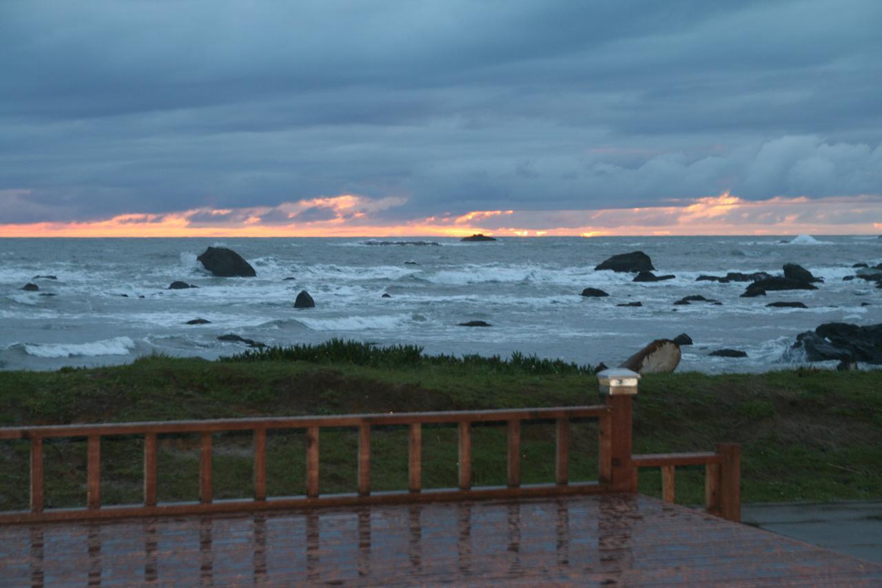 Oceanfront Lodge Crescent City Exterior foto